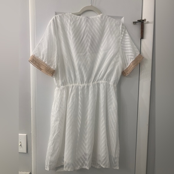 White lined dress or cover up with gold accents - Picture 3 of 3